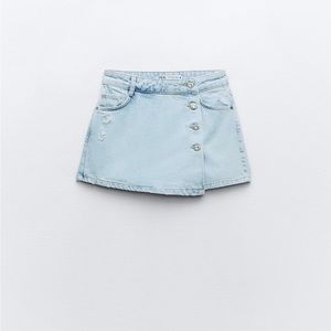 Zara denim skort. Worn once!